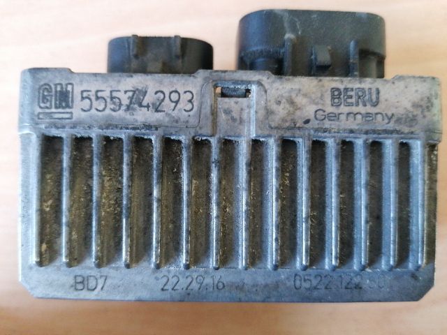 bontott OPEL INSIGNIA Izzító Relé