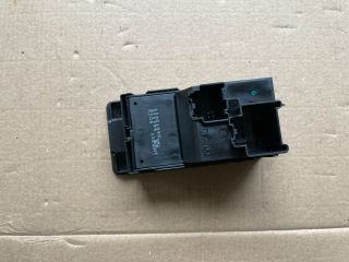 bontott OPEL INSIGNIA Jobb első Ablakemelő Kapcsoló