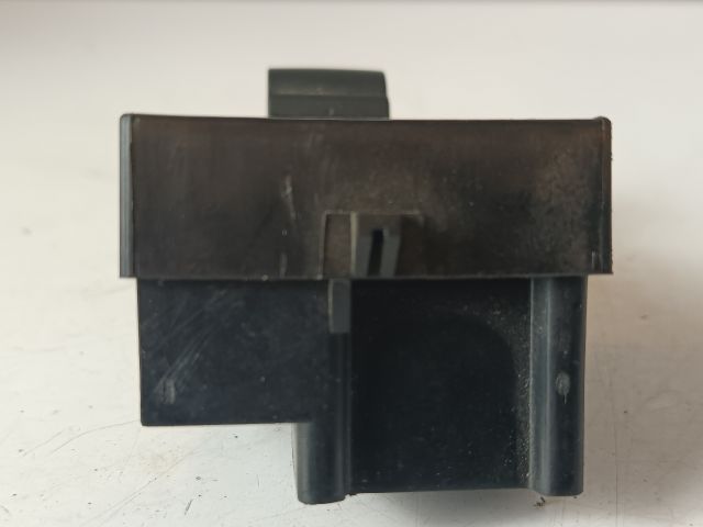 bontott OPEL INSIGNIA Jobb első Ablakemelő Kapcsoló