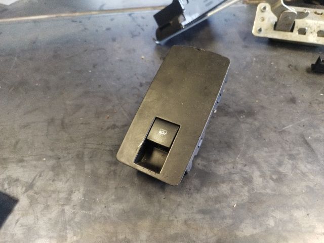 bontott OPEL INSIGNIA Jobb első Ablakemelő Kapcsoló