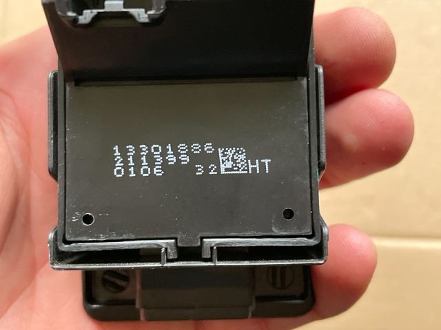 bontott OPEL INSIGNIA Jobb első Ablakemelő Kapcsoló