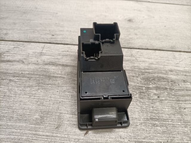 bontott OPEL INSIGNIA Jobb első Ablakemelő Kapcsoló