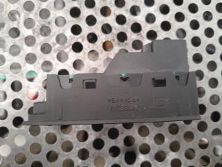 bontott OPEL INSIGNIA Jobb első Ablakemelő Kapcsoló