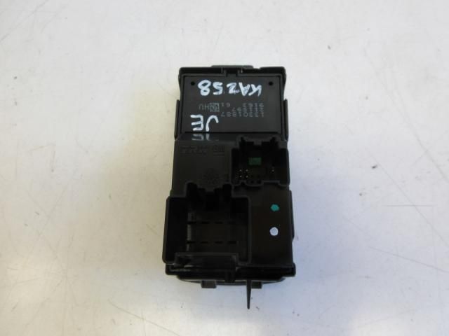 bontott OPEL INSIGNIA Jobb első Ablakemelő Kapcsoló