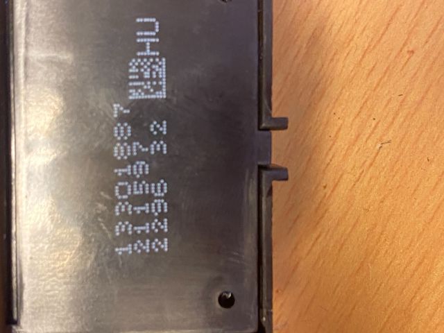 bontott OPEL INSIGNIA Jobb első Ablakemelő Kapcsoló