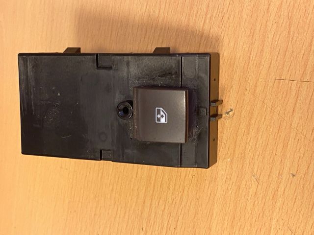 bontott OPEL INSIGNIA Jobb első Ablakemelő Kapcsoló