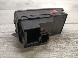 bontott OPEL INSIGNIA Jobb első Ablakemelő Kapcsoló