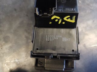 bontott OPEL INSIGNIA Jobb első Ablakemelő Kapcsoló