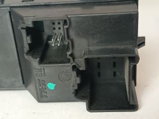 bontott OPEL INSIGNIA Jobb első Ablakemelő Kapcsoló