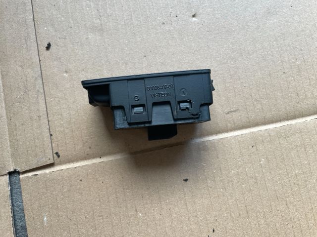 bontott OPEL INSIGNIA Jobb első Ablakemelő Kapcsoló