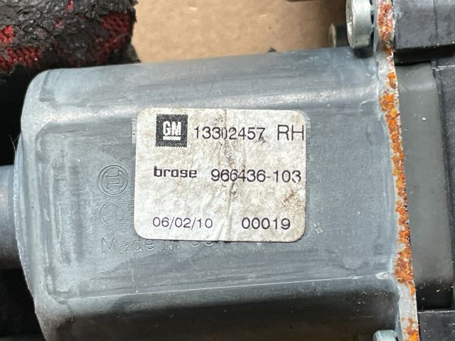 bontott OPEL INSIGNIA Jobb első Ablakemelő Motor