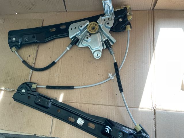 bontott OPEL INSIGNIA Jobb első Ablakemelő Szerkezet (Elektromos)