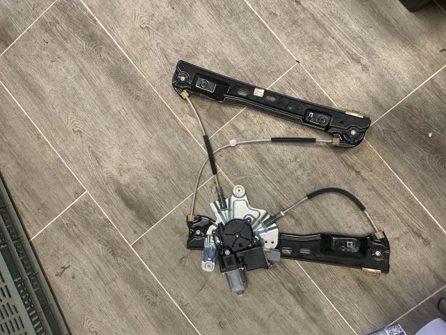 bontott OPEL INSIGNIA Jobb első Ablakemelő Szerkezet (Mechanikus)