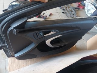 bontott OPEL INSIGNIA Jobb első Ajtó (Részeivel)