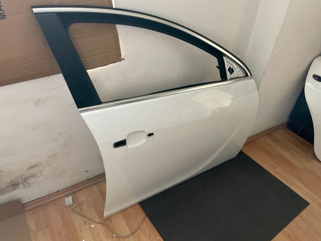 bontott OPEL INSIGNIA Jobb első Ajtó (Üres lemez)