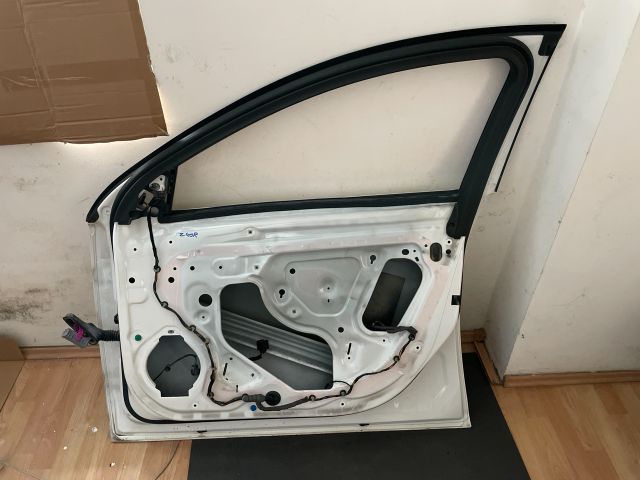 bontott OPEL INSIGNIA Jobb első Ajtó (Üres lemez)