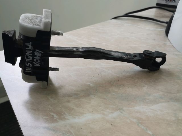 bontott OPEL INSIGNIA Jobb első Ajtóhatároló