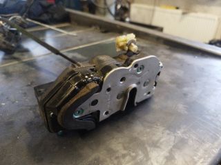 bontott OPEL INSIGNIA Jobb első Ajtózár