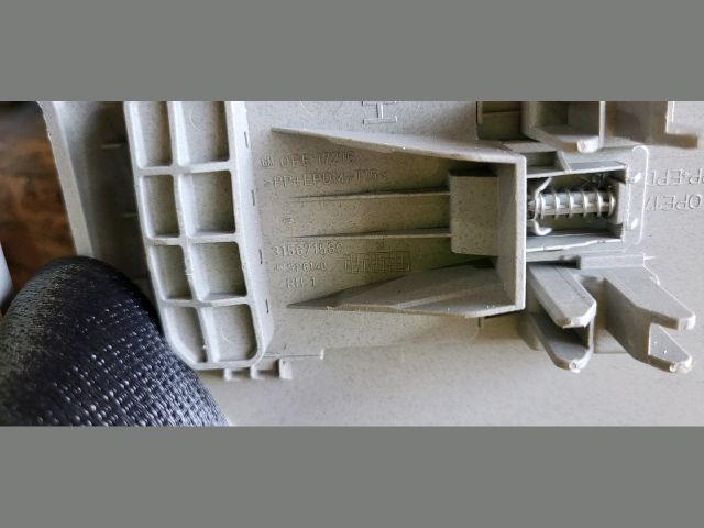 bontott OPEL INSIGNIA Jobb első Biztonsági Öv