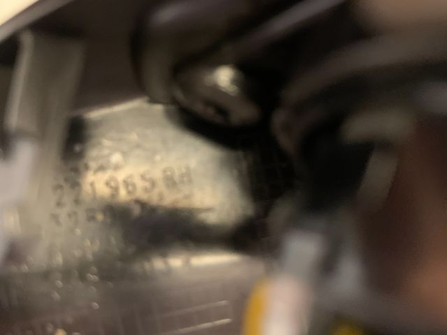 bontott OPEL INSIGNIA Jobb első Kis Hangszóró Burkolat