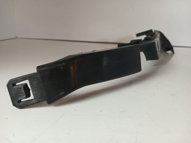 bontott OPEL INSIGNIA Jobb első Lökhárító Tartó (Műanyag)