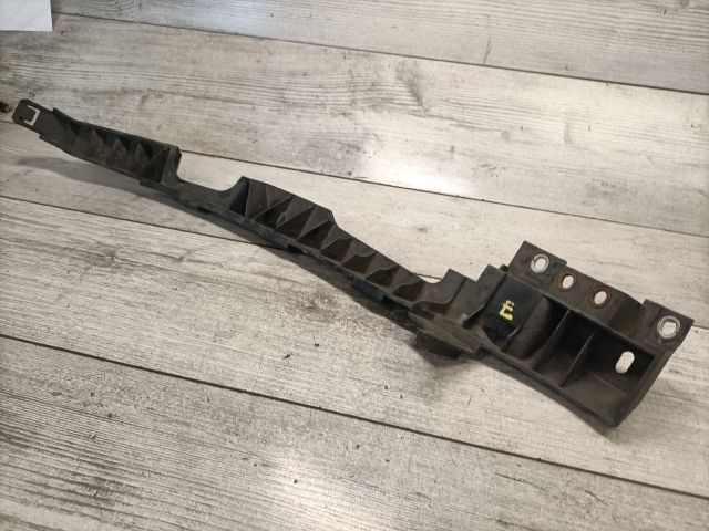 bontott OPEL INSIGNIA Jobb Fényszóró Tartó