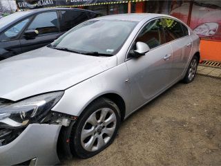 bontott OPEL INSIGNIA Jobb Fényszóró