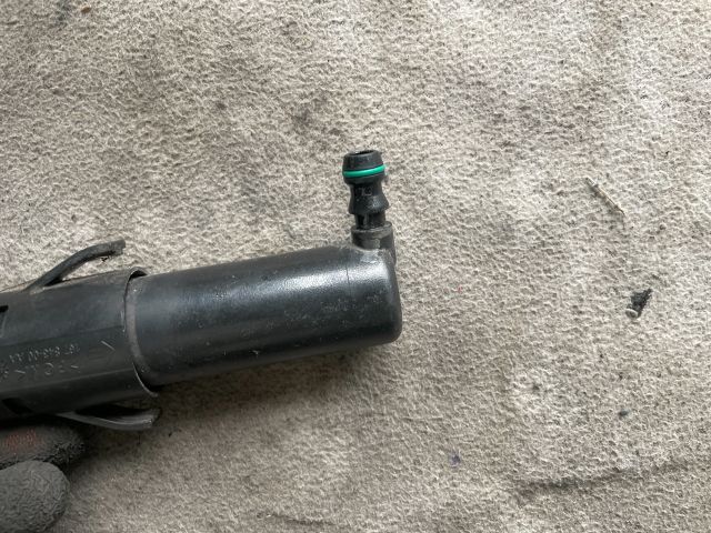 bontott OPEL INSIGNIA Jobb Fényszórómosó Fúvóka