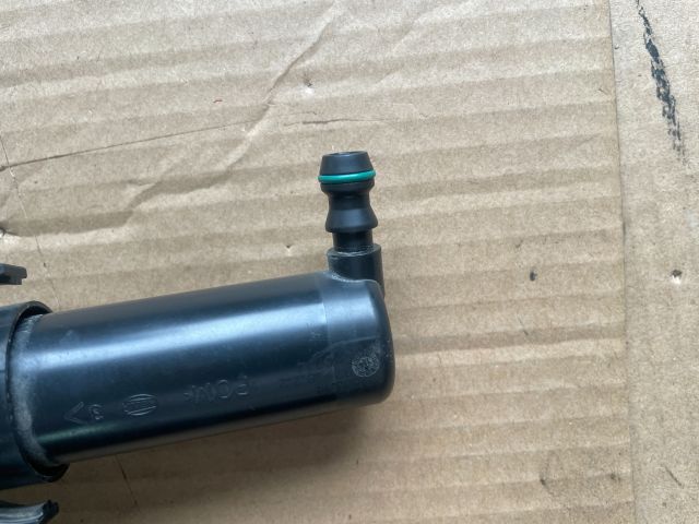 bontott OPEL INSIGNIA Jobb Fényszórómosó Fúvóka