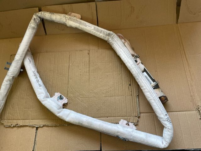 bontott OPEL INSIGNIA Jobb Függönylégzsák és Oldallégzsák