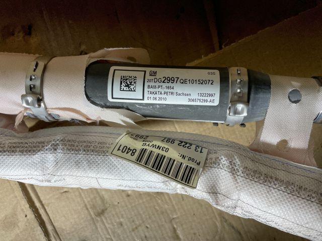 bontott OPEL INSIGNIA Jobb Függönylégzsák és Oldallégzsák