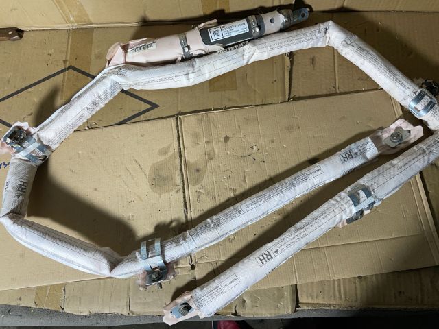 bontott OPEL INSIGNIA Jobb Függönylégzsák és Oldallégzsák