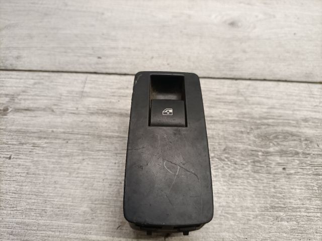 bontott OPEL INSIGNIA Jobb hátsó Ablakemelő Kapcsoló