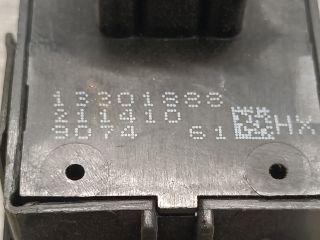 bontott OPEL INSIGNIA Jobb hátsó Ablakemelő Kapcsoló