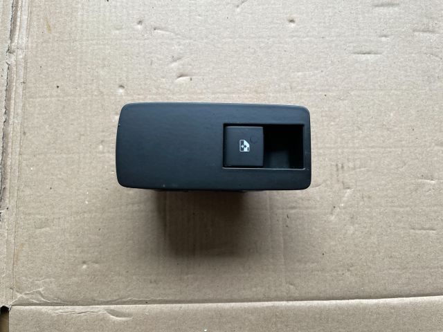 bontott OPEL INSIGNIA Jobb hátsó Ablakemelő Kapcsoló