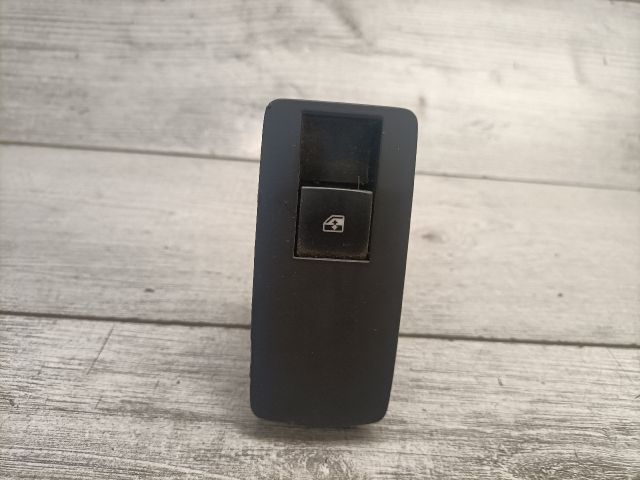 bontott OPEL INSIGNIA Jobb hátsó Ablakemelő Kapcsoló