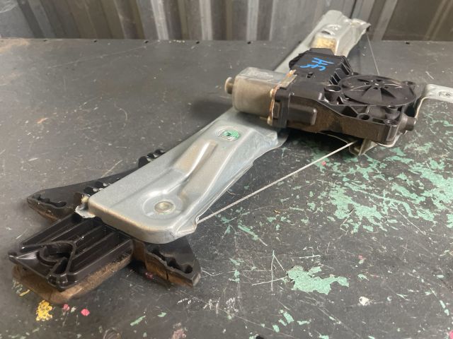 bontott OPEL INSIGNIA Jobb hátsó Ablakemelő Szerkezet (Elektromos)