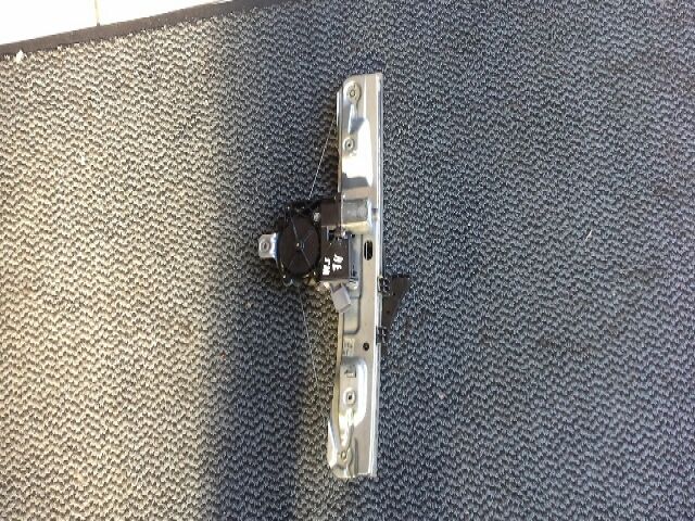 bontott OPEL INSIGNIA Jobb hátsó Ablakemelő Szerkezet (Elektromos)