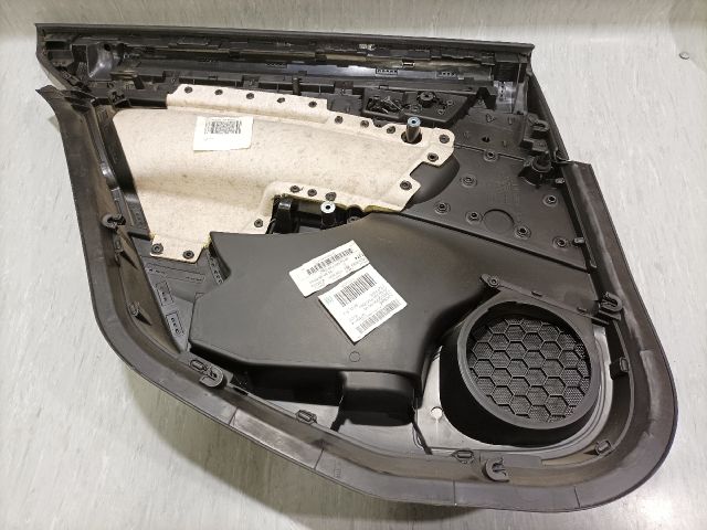 bontott OPEL INSIGNIA Jobb hátsó Ajtó Kárpit