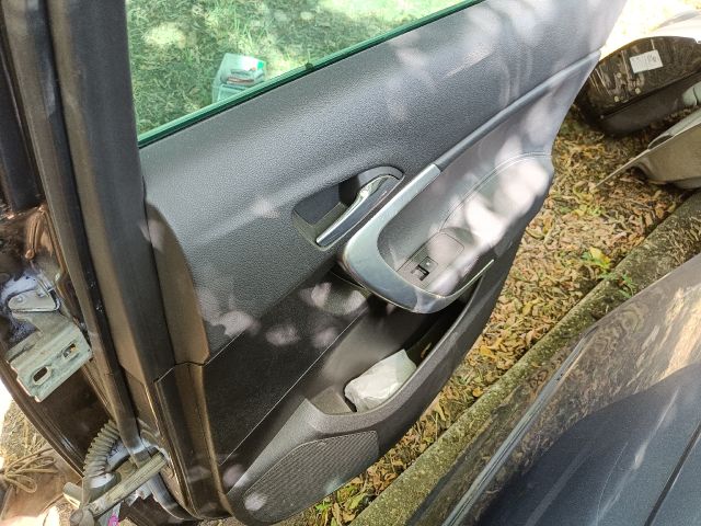 bontott OPEL INSIGNIA Jobb hátsó Ajtó (Részeivel)