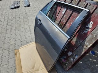 bontott OPEL INSIGNIA Jobb hátsó Ajtó (Részeivel)