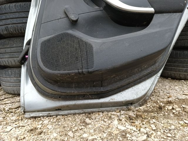 bontott OPEL INSIGNIA Jobb hátsó Ajtó (Részeivel)
