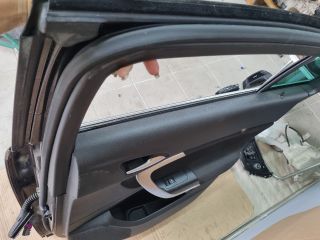 bontott OPEL INSIGNIA Jobb hátsó Ajtó (Részeivel)