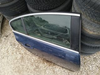 bontott OPEL INSIGNIA Jobb hátsó Ajtó (Részeivel)