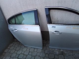 bontott OPEL INSIGNIA Jobb hátsó Ajtó (Részeivel)