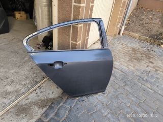 bontott OPEL INSIGNIA Jobb hátsó Ajtó (Üres lemez)