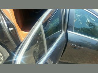 bontott OPEL INSIGNIA Jobb hátsó Ajtó (Üres lemez)