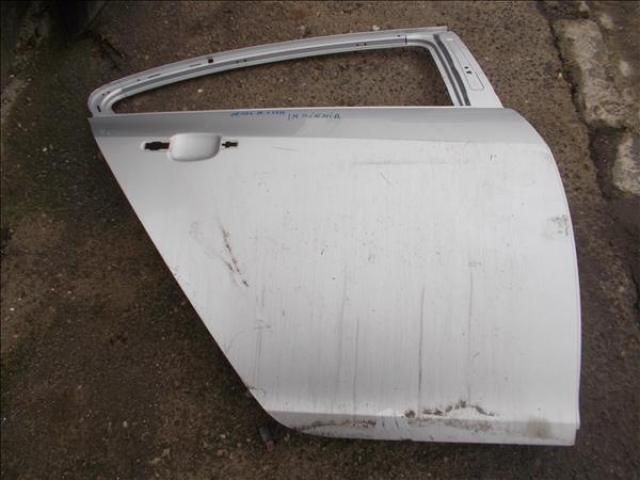 bontott OPEL INSIGNIA Jobb hátsó Ajtó (Üres lemez)