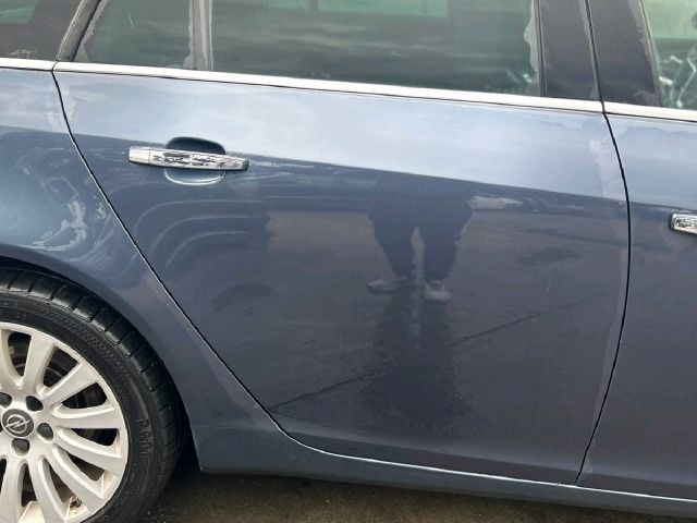 bontott OPEL INSIGNIA Jobb hátsó Ajtó (Üres lemez)