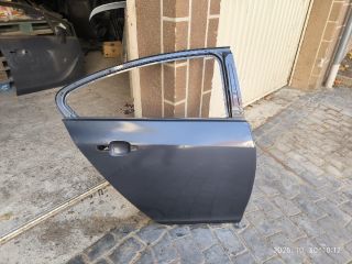 bontott OPEL INSIGNIA Jobb hátsó Ajtó (Üres lemez)